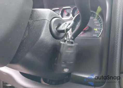 2017 Chevrolet Silverado 1500 2Lt из США, поврежденный, VIN 1GCVKRECXHZ353893